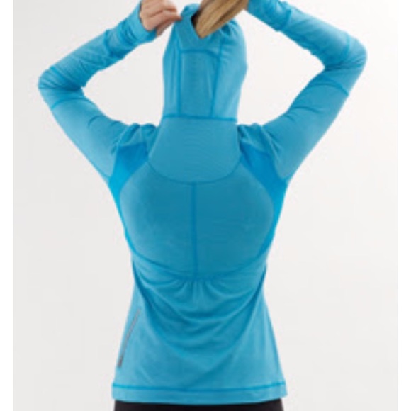 lululemon run resolution pullover